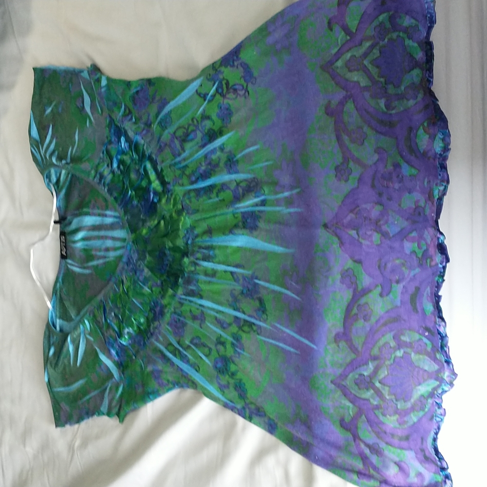 Flutter sleeve v neck blouse